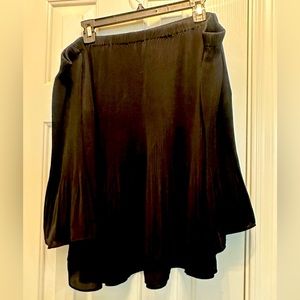 Vince Camuto women’s size 2x off the shoulder top